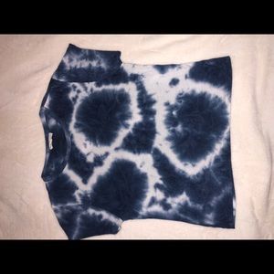 La hearts tie dye short sleeve shirt